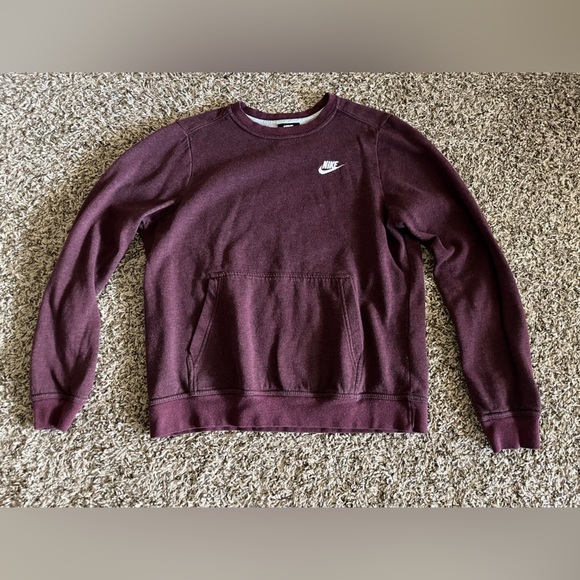 Nike pullover sweatshirt - Picture 3 of 9